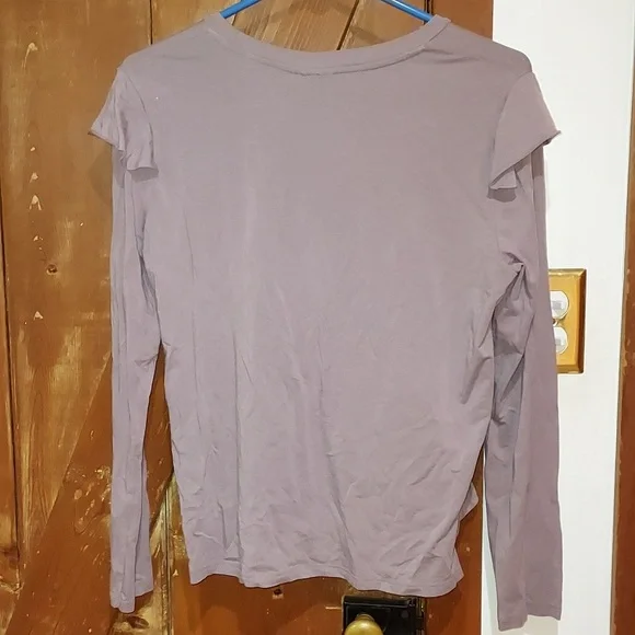Ruffle T Shirt - Picture 4 of 4